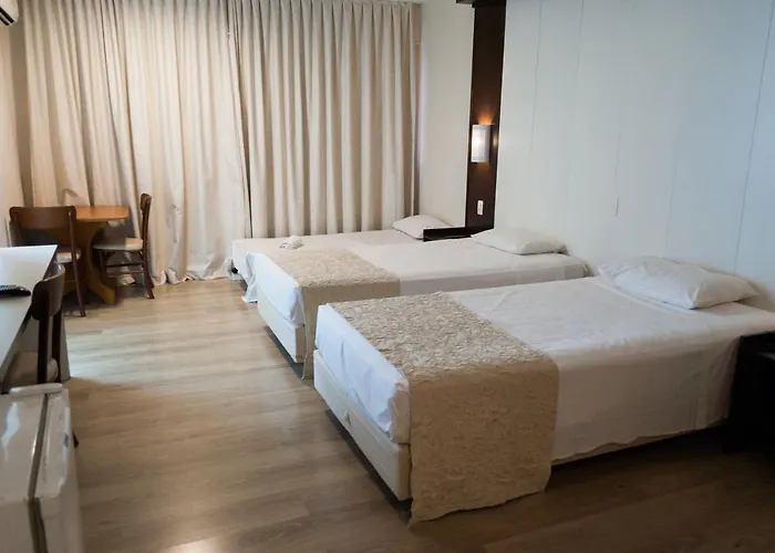 Hotel Master Express Moinhos De Vento 3*