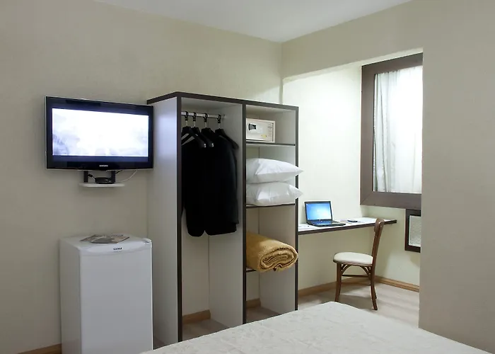 Master Express Moinhos De Vento 3*