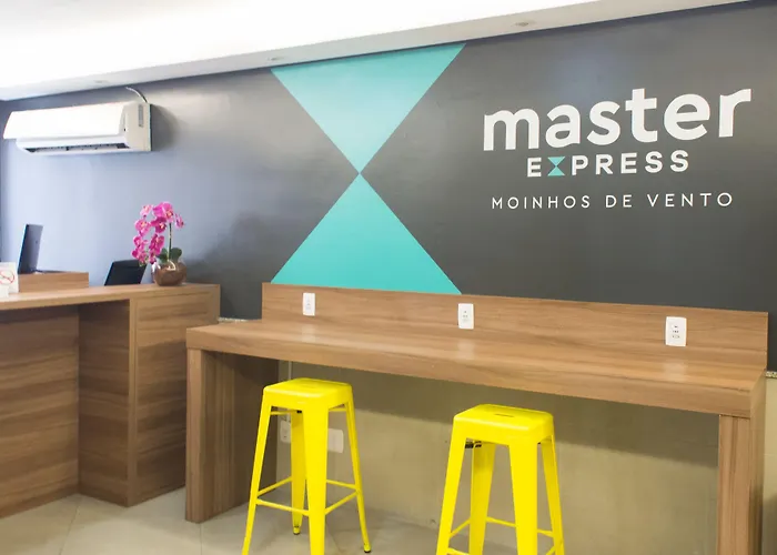 Hotel Master Express Moinhos De Vento 3*
