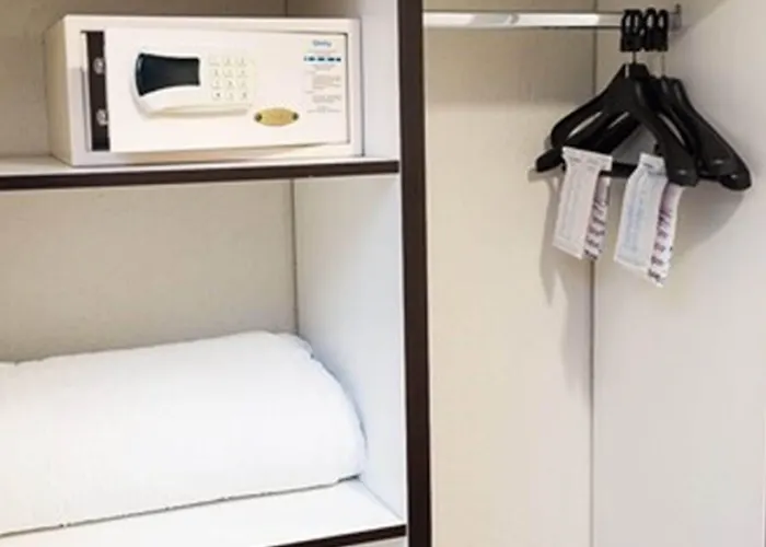Master Express Moinhos De Vento 3* Porto Alegre